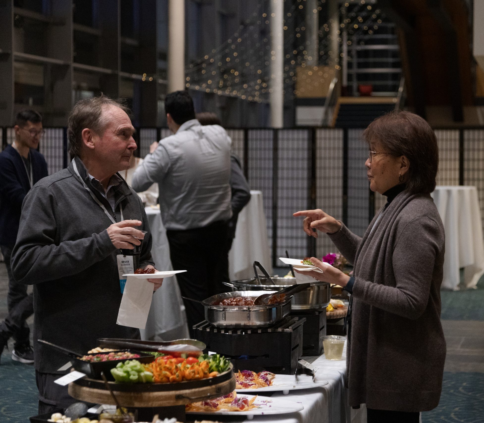 People talking at Networking Dinner